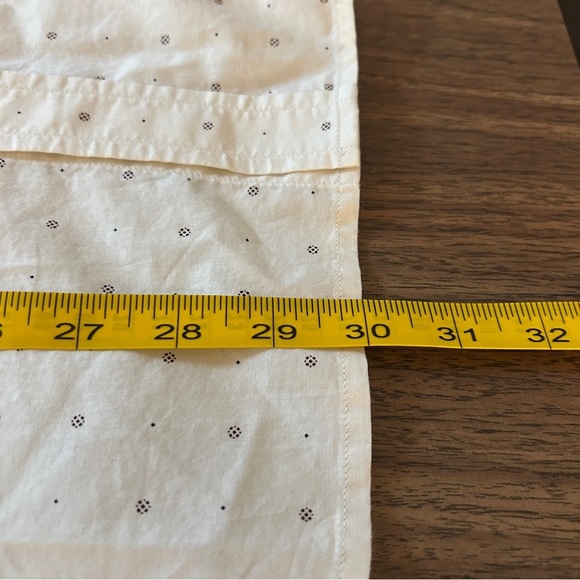 ❤️ Banana Republic Cream Button-Down Shirt Size L - Picture 9 of 11